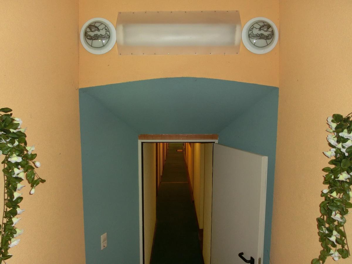 Domane Neu Gaarz Hostel ภายนอก รูปภาพ